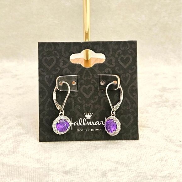 Hallmark dangle earrings in deep purple. - Picture 1 of 4